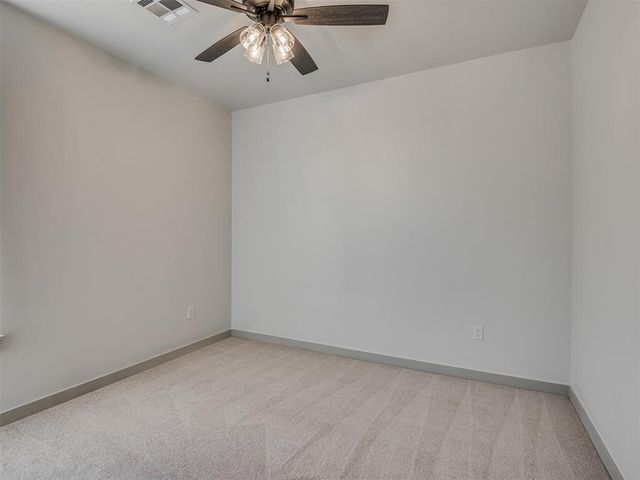 2240 E Thomas Terrace, Mustang, OK 73064