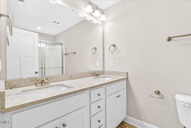706 S Pollock Street, Selma, NC 27576