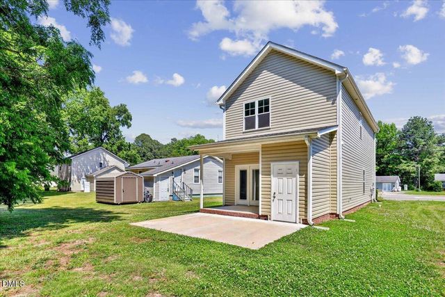 706 S Pollock Street, Selma, NC 27576