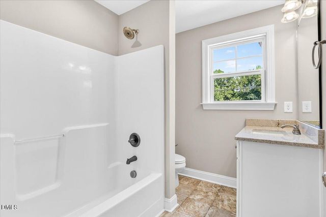 706 S Pollock Street, Selma, NC 27576