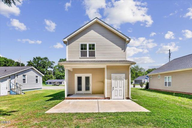 706 S Pollock Street, Selma, NC 27576