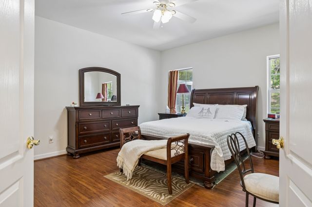 5237 Whispering Valley Dr, Nashville, TN 37211