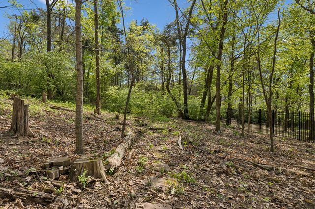 5237 Whispering Valley Dr, Nashville, TN 37211