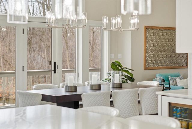 3667 W QUAKER RIDGE LANE, Appleton, WI 54914