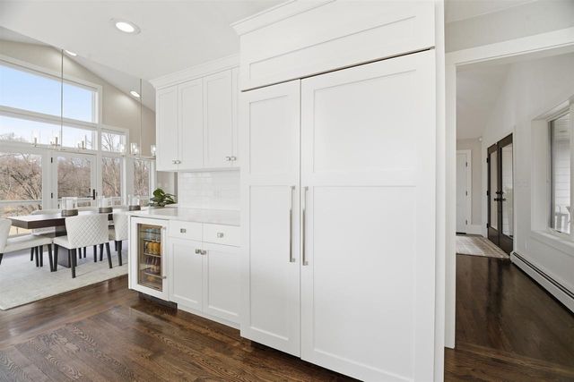 3667 W QUAKER RIDGE LANE, Appleton, WI 54914