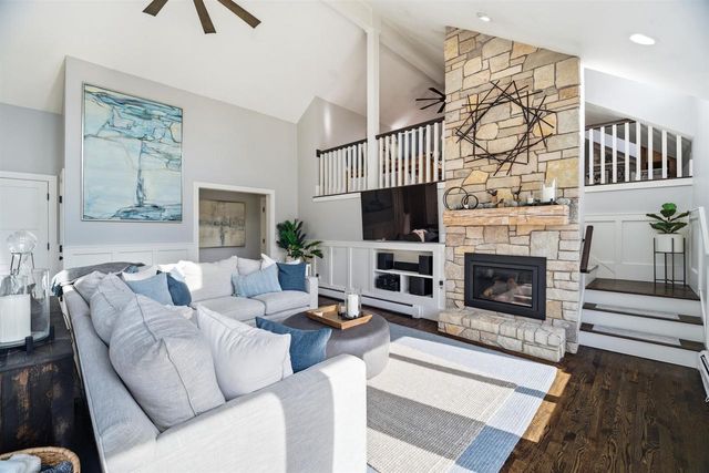 3667 W QUAKER RIDGE LANE, Appleton, WI 54914