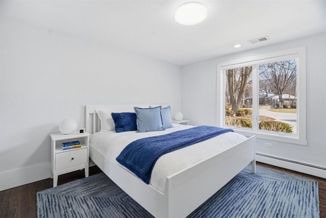 3667 W QUAKER RIDGE LANE, Appleton, WI 54914