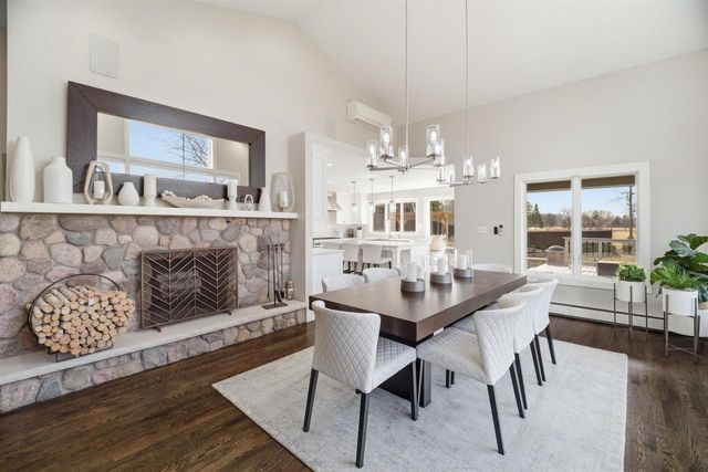 3667 W QUAKER RIDGE LANE, Appleton, WI 54914