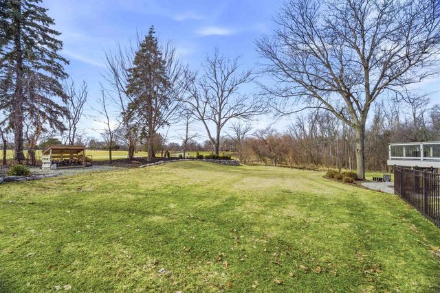 3667 W QUAKER RIDGE LANE, Appleton, WI 54914