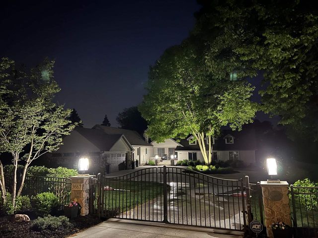 3667 W QUAKER RIDGE LANE, Appleton, WI 54914