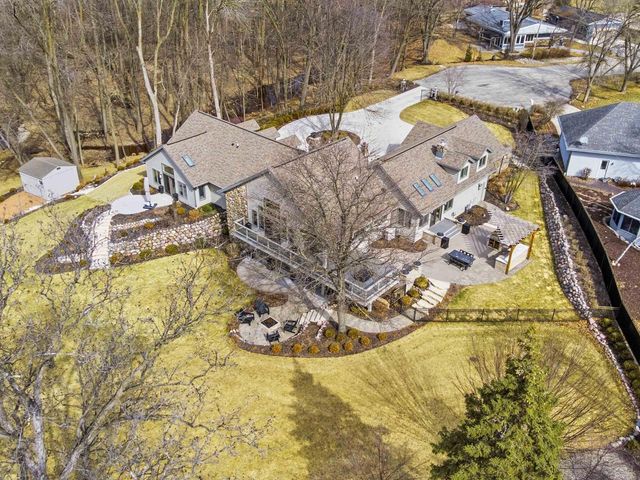 3667 W QUAKER RIDGE LANE, Appleton, WI 54914