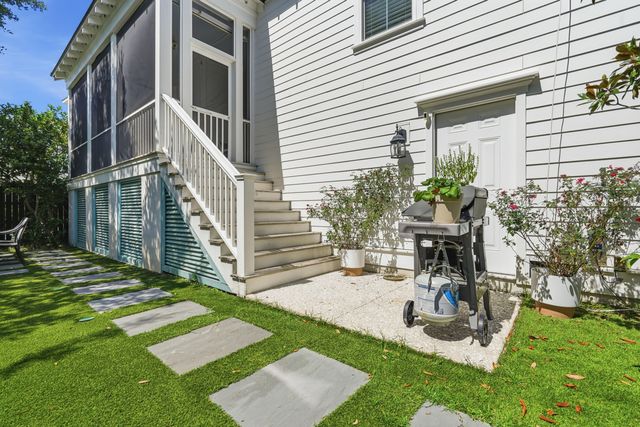 1675 Pierce Street, Daniel Island, SC 29492