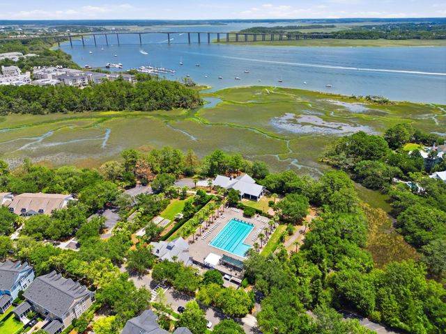 1675 Pierce Street, Daniel Island, SC 29492
