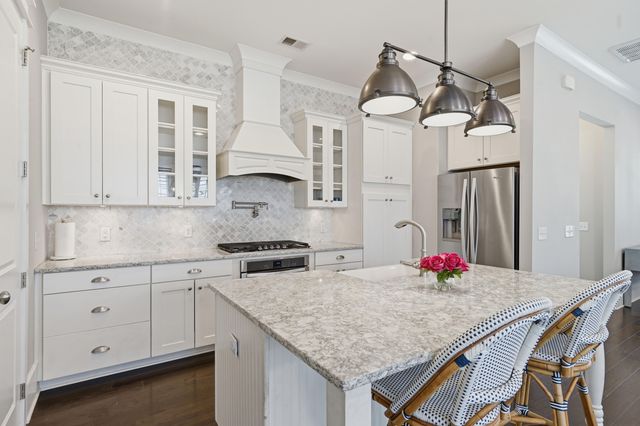1675 Pierce Street, Daniel Island, SC 29492