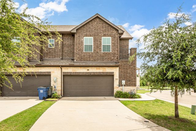 2404 Acorn Court, Sachse, TX 75048
