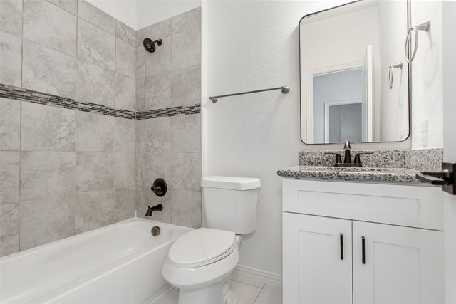 2404 Acorn Court, Sachse, TX 75048