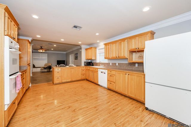 1205 La Highway 1, Donaldsonville, LA 70346