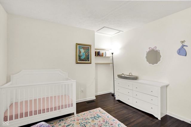 884 Sheffield Drive, Greenwood, IN 46143
