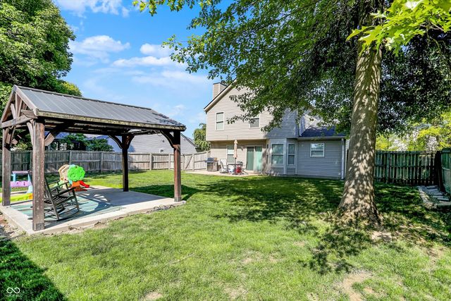 884 Sheffield Drive, Greenwood, IN 46143
