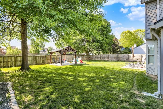 884 Sheffield Drive, Greenwood, IN 46143