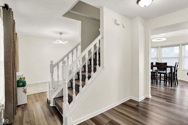 884 Sheffield Drive, Greenwood, IN 46143