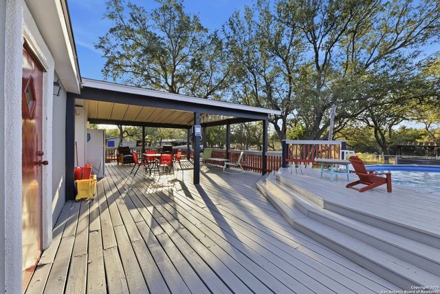 247 Covey, Lytle, TX 78052