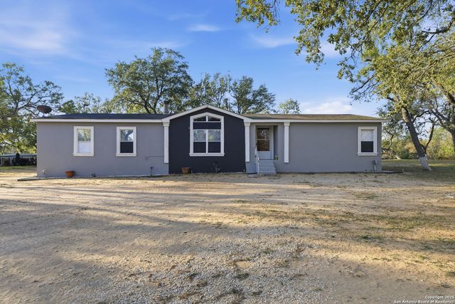247 Covey, Lytle, TX 78052