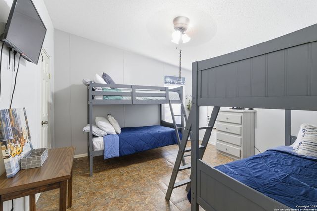 247 Covey, Lytle, TX 78052