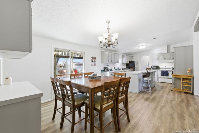 247 Covey, Lytle, TX 78052