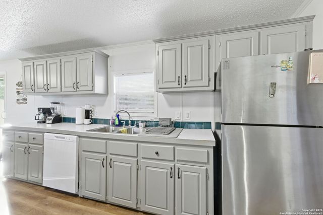 247 Covey, Lytle, TX 78052