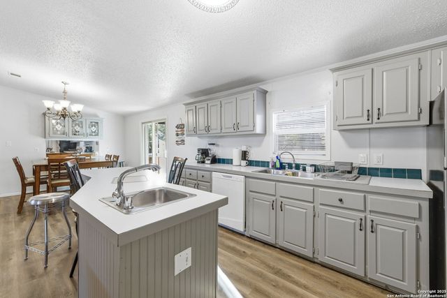 247 Covey, Lytle, TX 78052