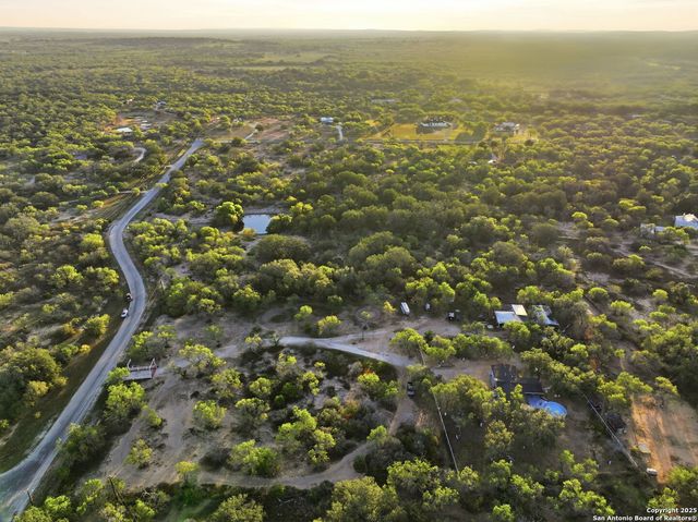 247 Covey, Lytle, TX 78052