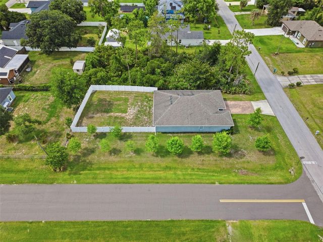 1800 3RD AVENUE, Deland, FL 32724