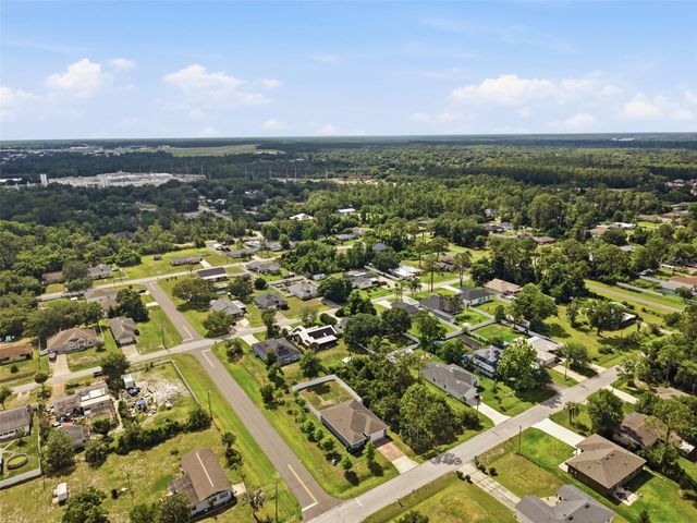 1800 3RD AVENUE, Deland, FL 32724