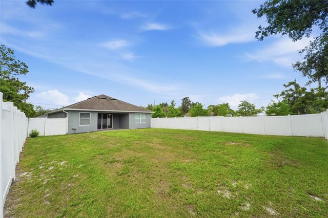 1800 3RD AVENUE, Deland, FL 32724