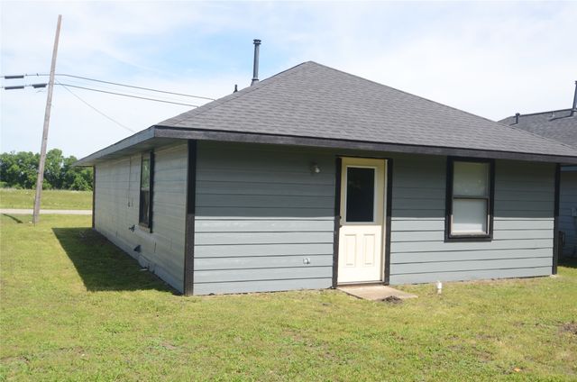 505 15th Street, Honey Grove, TX 75446