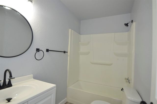 505 15th Street, Honey Grove, TX 75446