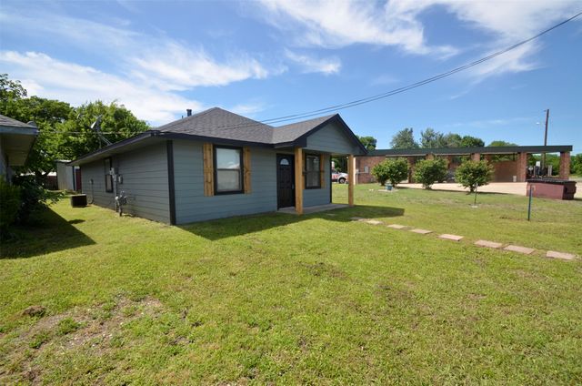 505 15th Street, Honey Grove, TX 75446