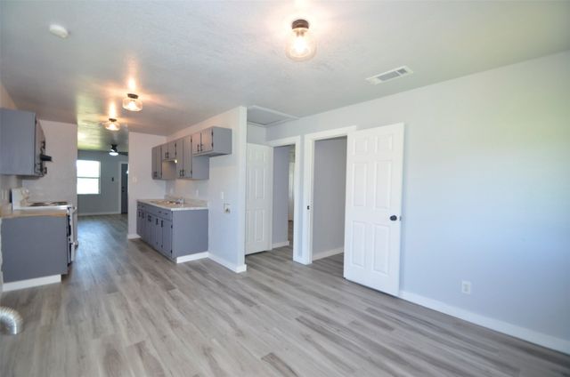 505 15th Street, Honey Grove, TX 75446