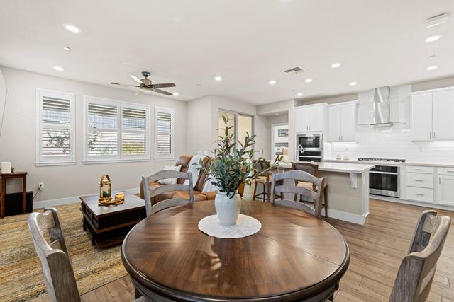 1565 Haydin Pl, El Dorado Hills, CA 95762