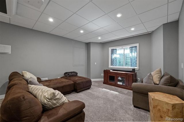1400 Holland Street, Birmingham, MI 48009