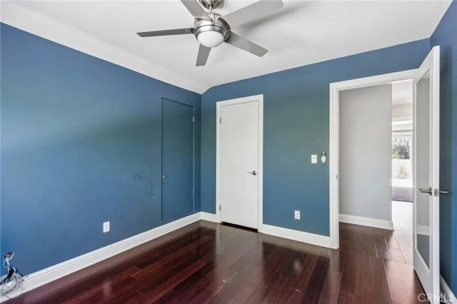42 Kanan Road, Oak Park, CA 91377