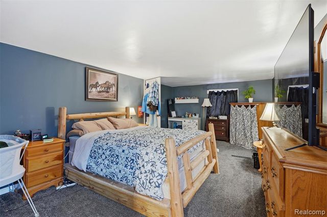 8732 Kinch Road, Jackson, MI 49201