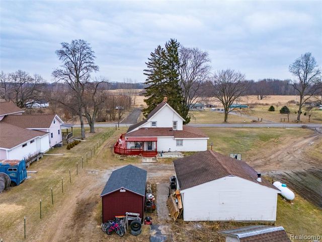 8732 Kinch Road, Jackson, MI 49201