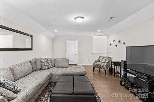 112 Canada Drive, Statesville, NC 28677