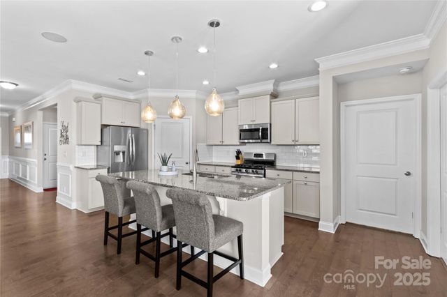 112 Canada Drive, Statesville, NC 28677