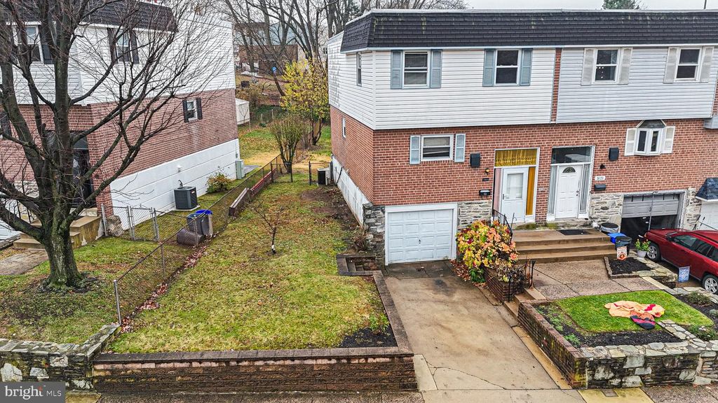 3621 WESSEX LN, Philadelphia, PA 19114