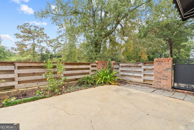 518 High Point North Road, Macon, GA 31210