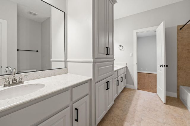 1448 Nashua Street B, Houston, TX 77008