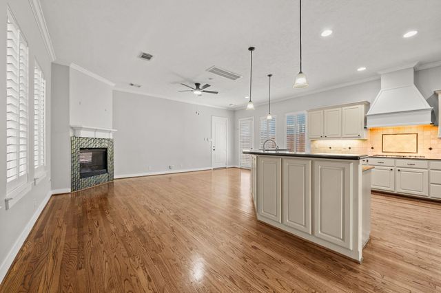 1448 Nashua Street B, Houston, TX 77008